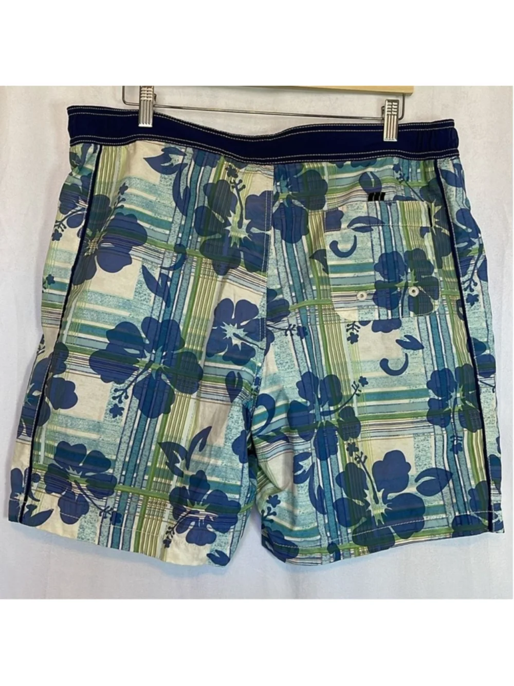 Tommy Bahama Relax Men's Tie-Front Swim Trunks Board Shorts Size L Plaid/Floral